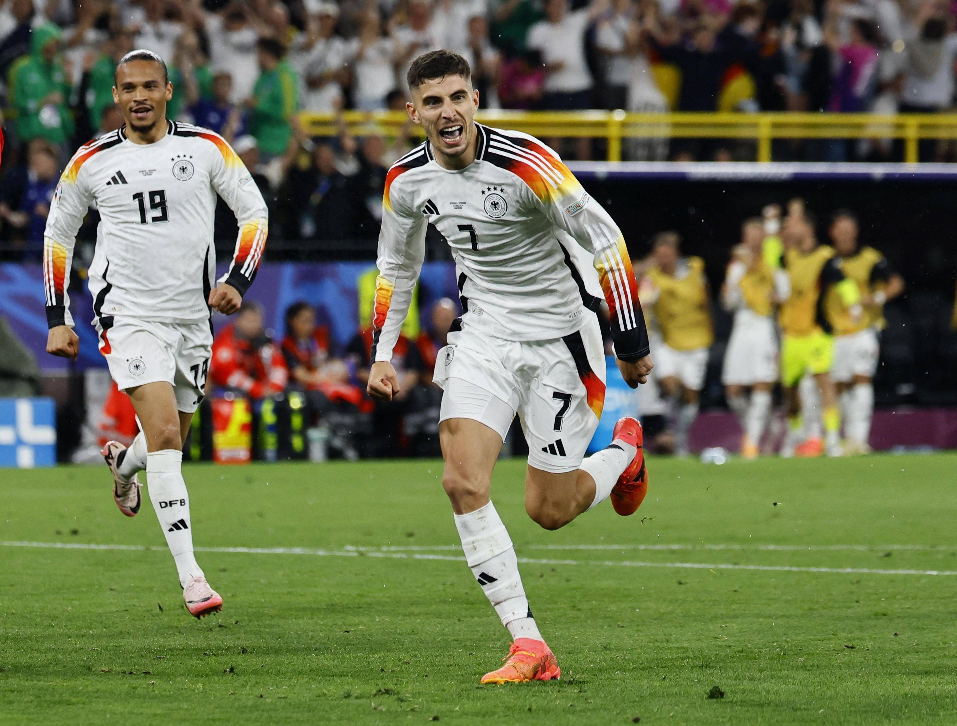 罗马队在德国足球联赛中蓬勃发展,跻身前列的简单介绍 罗马队在德国足球联赛中蓬勃发展,跻身前列的简单介绍